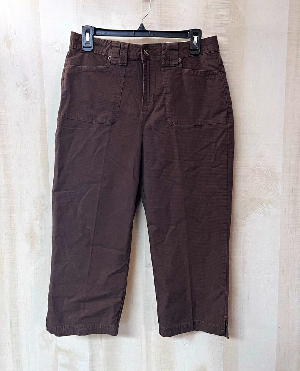 Christopher & Banks Womens Brown Capri Pants - NWT - Size 6